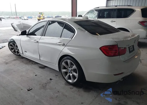 2015 BMW 328 xDrive z USA, uszkodzony, nr VIN WBA3B3G55FNR86497
